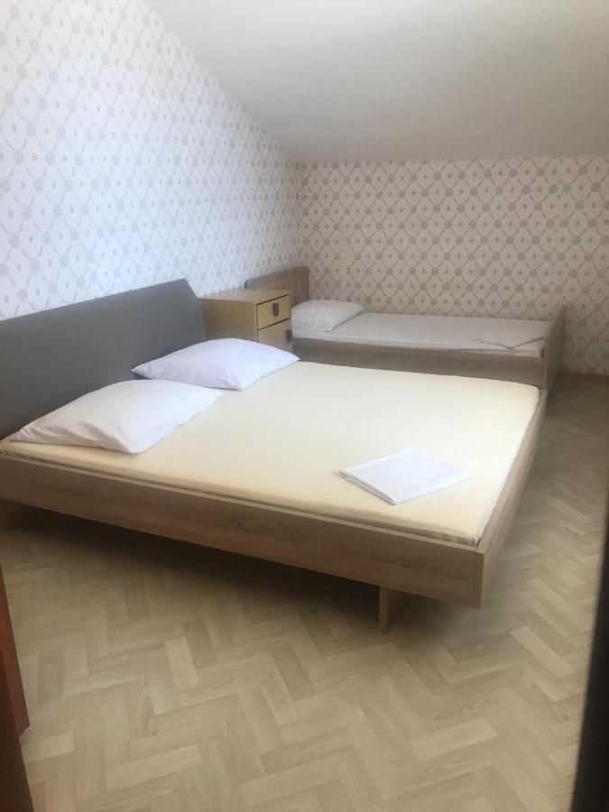 Big 4-Bedroom Apartment Perica, بودْسْتغانا المظهر الخارجي الصورة