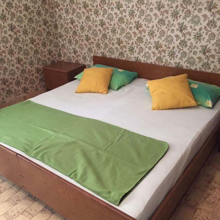 Big 4-Bedroom Apartment Perica, بودْسْتغانا المظهر الخارجي الصورة